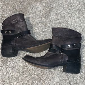 real leather free bird by steve madden boots